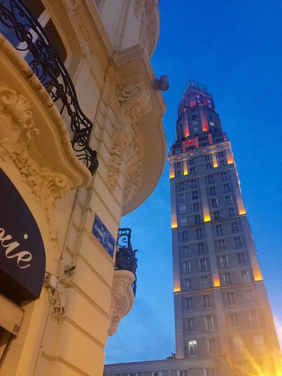 Le Carlton