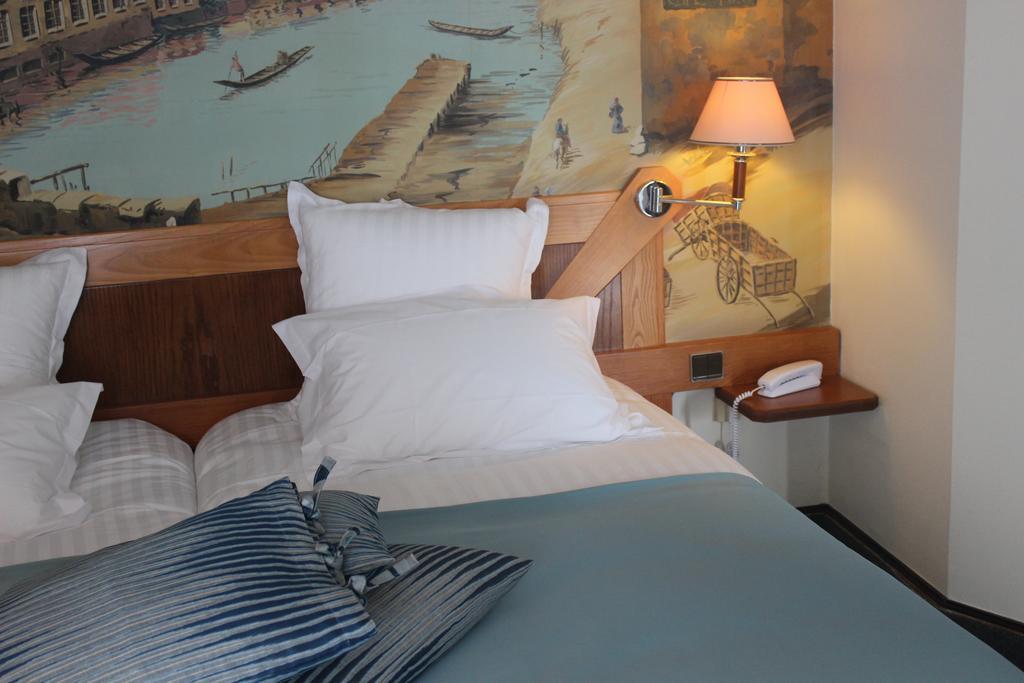 Hotel Le Carlton