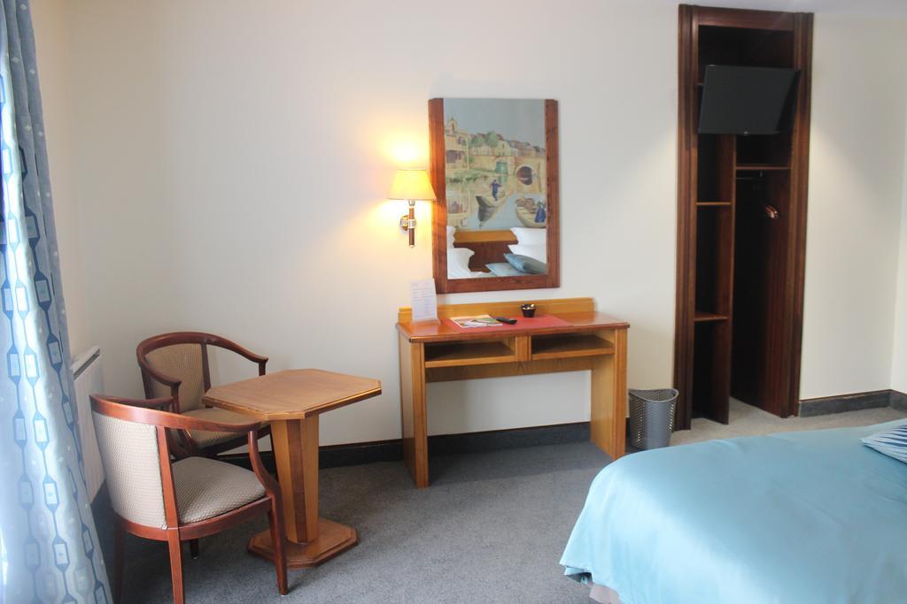 Hotel Le Carlton 3*